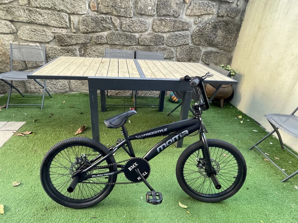Bicicleta BMX Moma
