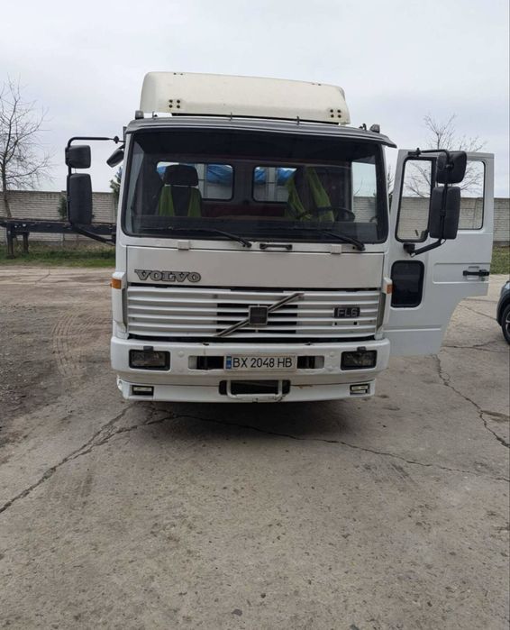 Volvo FL6 самоскид/маніпулятор