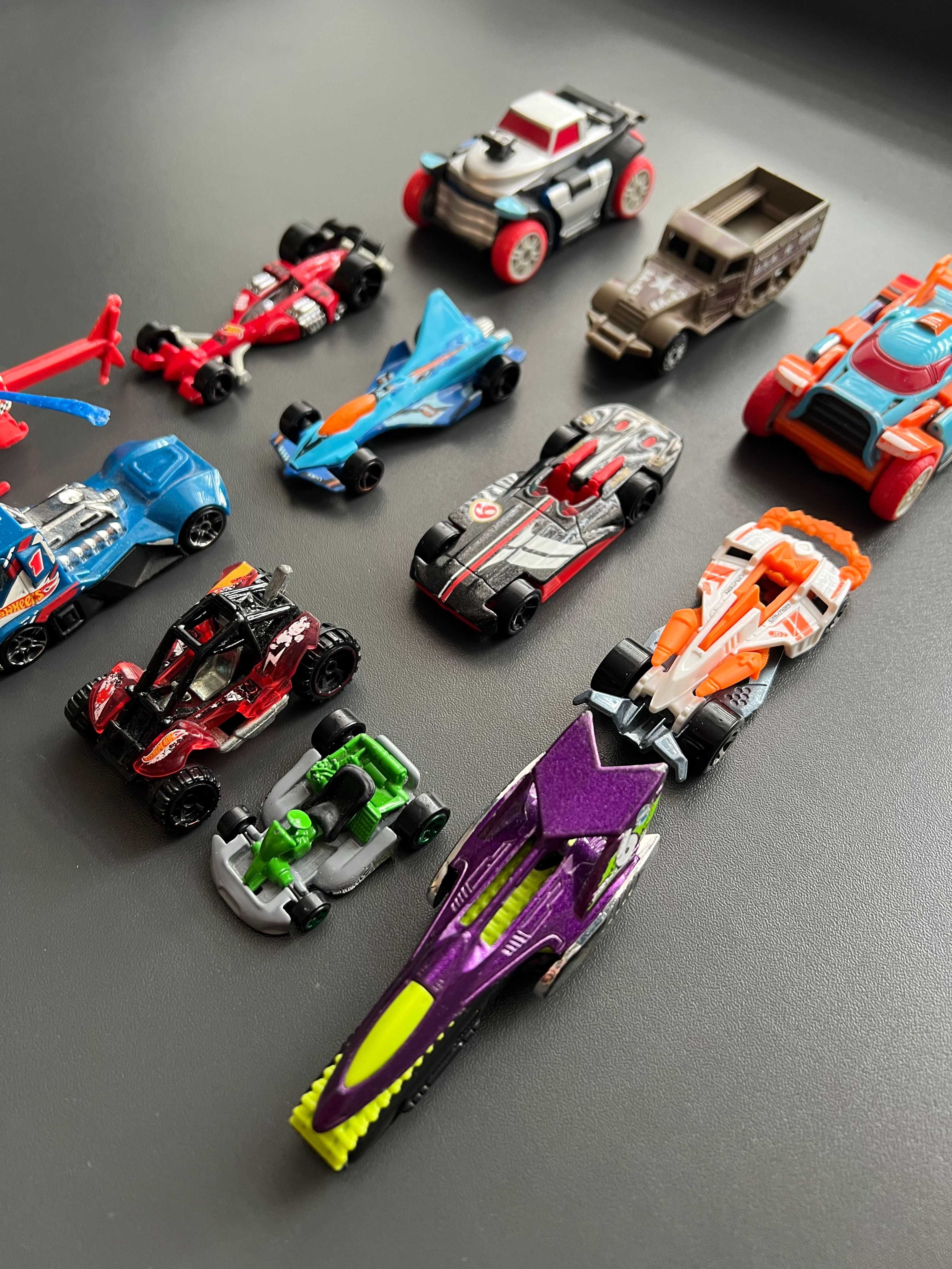Модельки Hot wheels та інші
