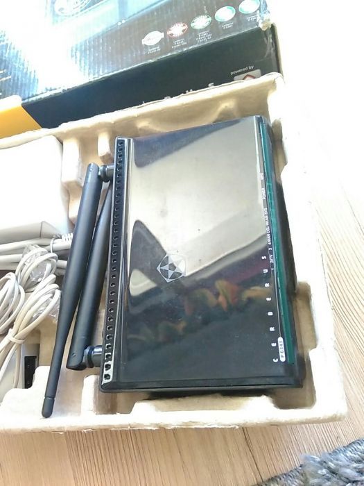 Bezprzewodowy Modem Router internetowy WiFi Pentagram Cerberus P6343