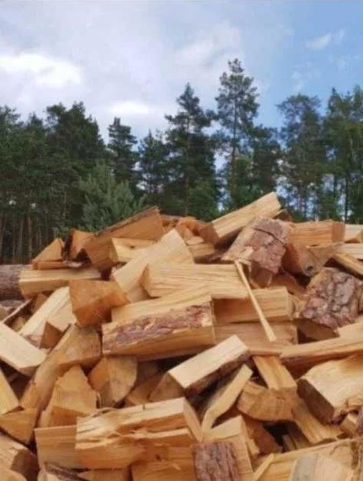 Tanie drewno opałowe kominkowe Sosna buk dąb grab i inne promocja