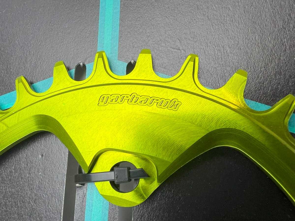 Zębatka Garbaruk 38T green do Shimano MTB mocowanie BCD 96mm