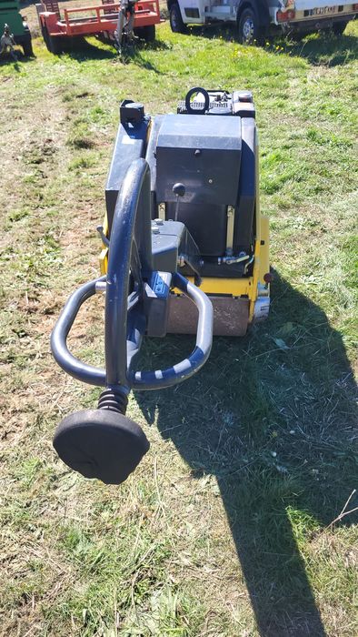 Cilindro bomag como novo