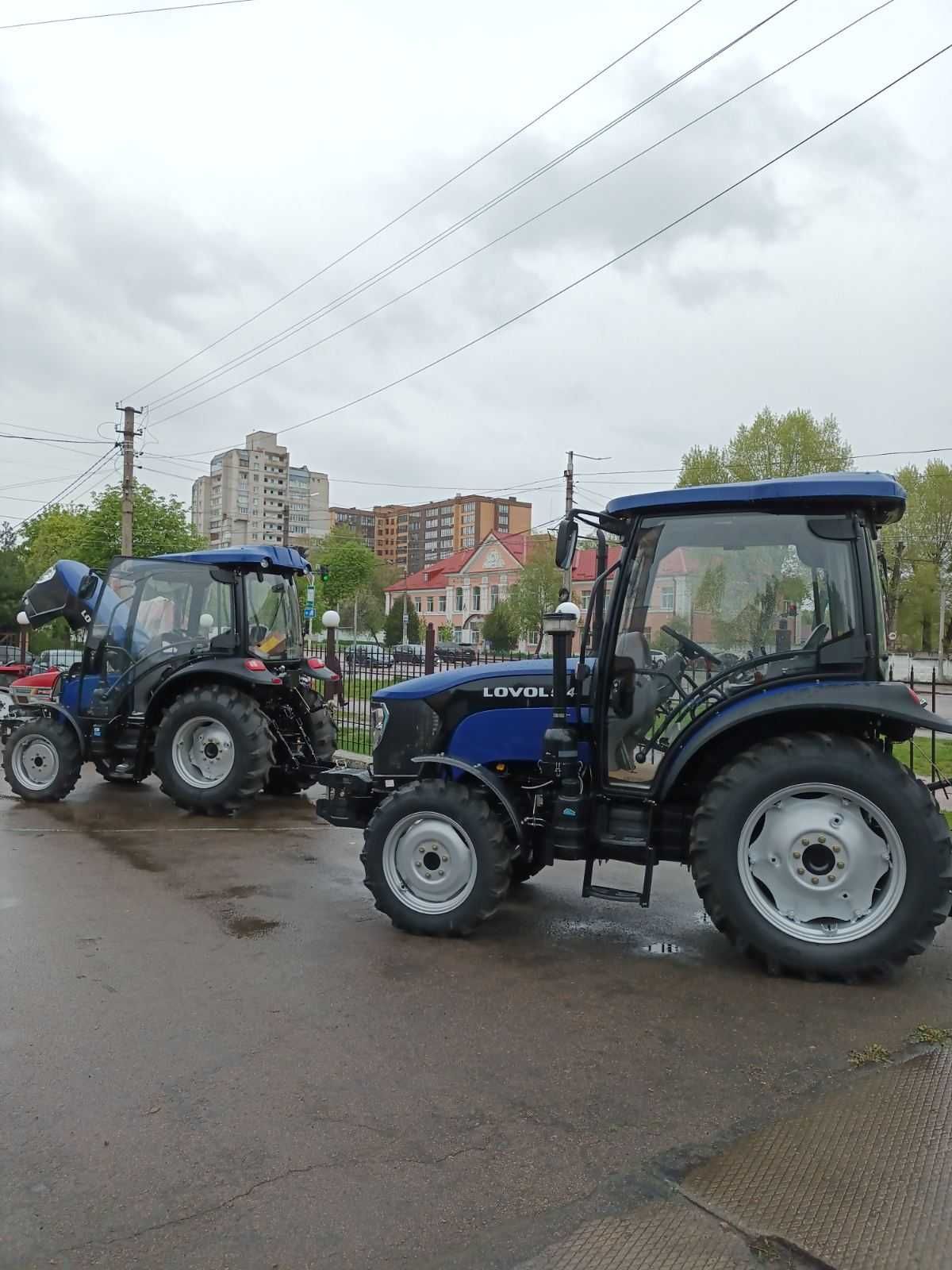 LOVOL TВ-504 PRO з кабіною + Кондиціонер