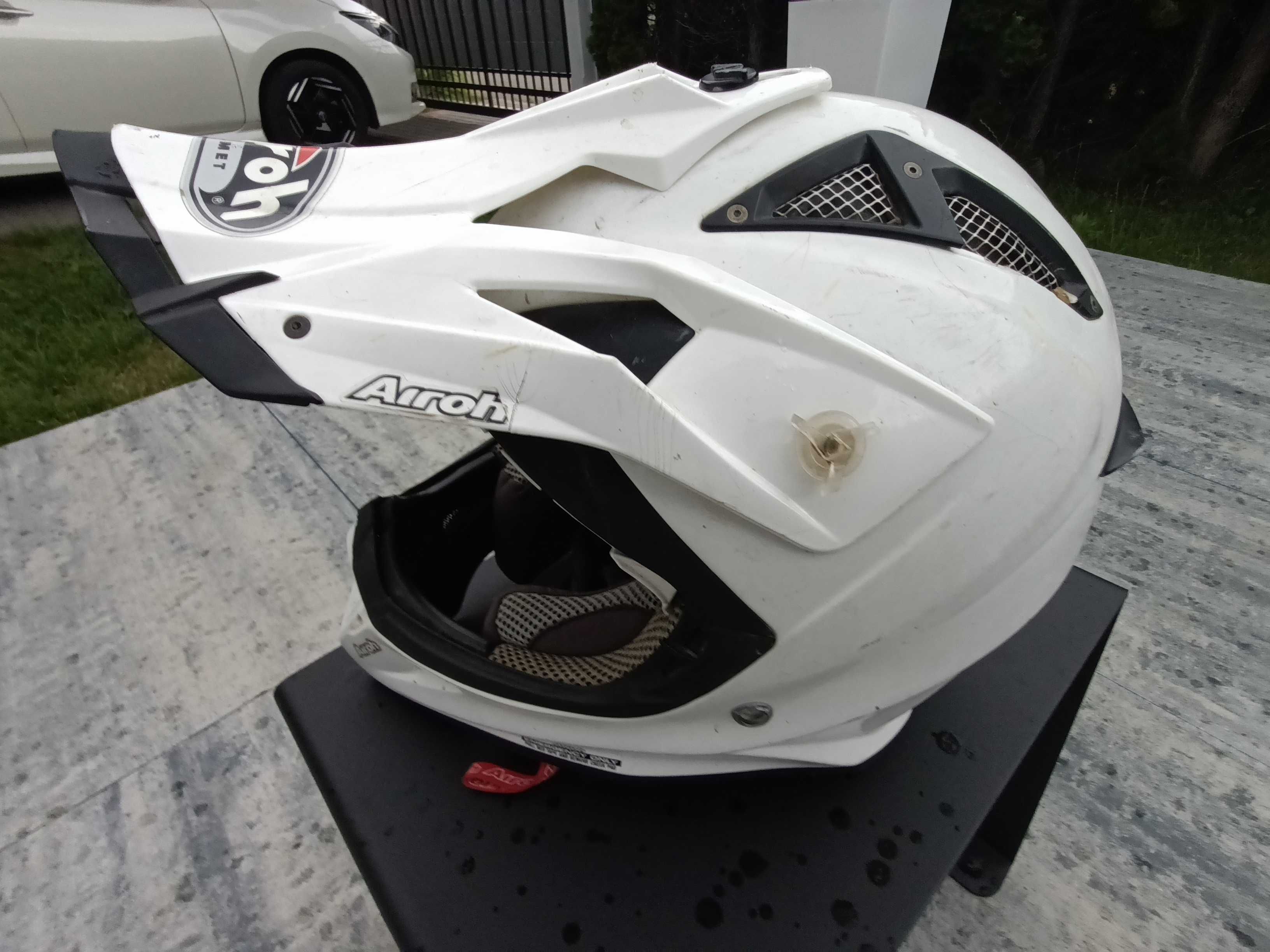 Kask Airoh - cross