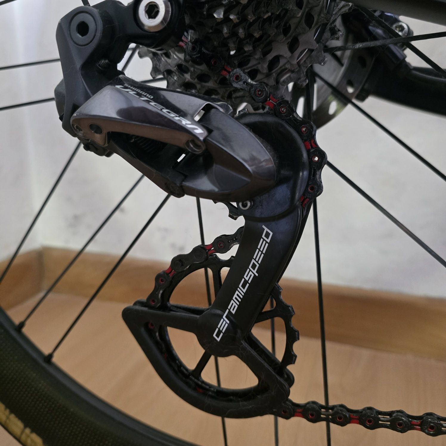 Pinarello Dogma F12, Ultegra Di2 Tamanho 56