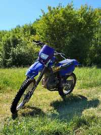 Yamaha 250 Cross