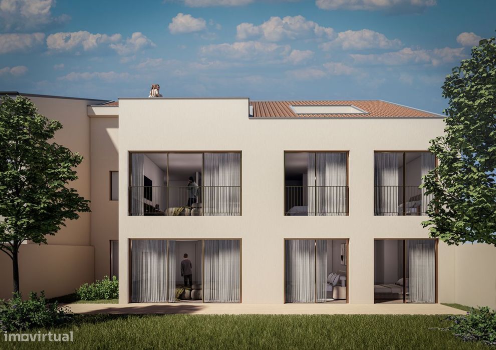 Terreno para Construção - 6 Apartamentos - Centro de S. Mamede