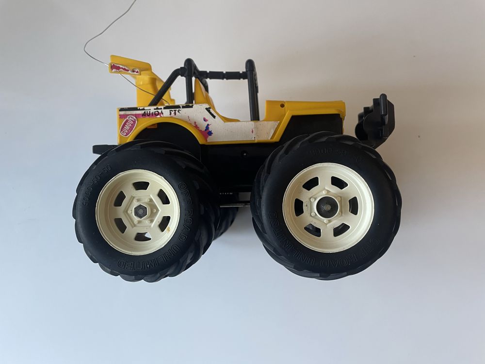 Taiyo 4x4 Monster Jeep RC Radio Control Vintage 80s 90s