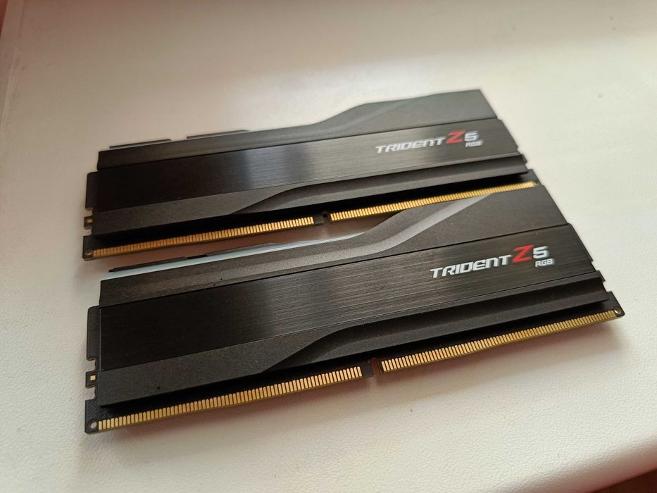 DDR5-7200 Gskill Trident Z RGB 32gb (2*16) на гар.