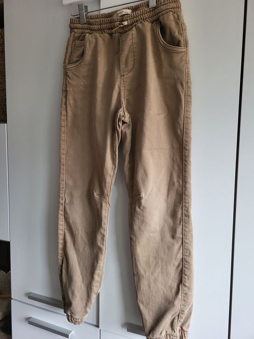 2 x Spodnie jogger Reserved r.140