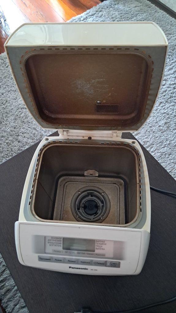 Хлебопечка Panasonic SD256