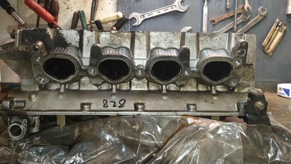 Головка блоку циліндрів в зборі z18xer