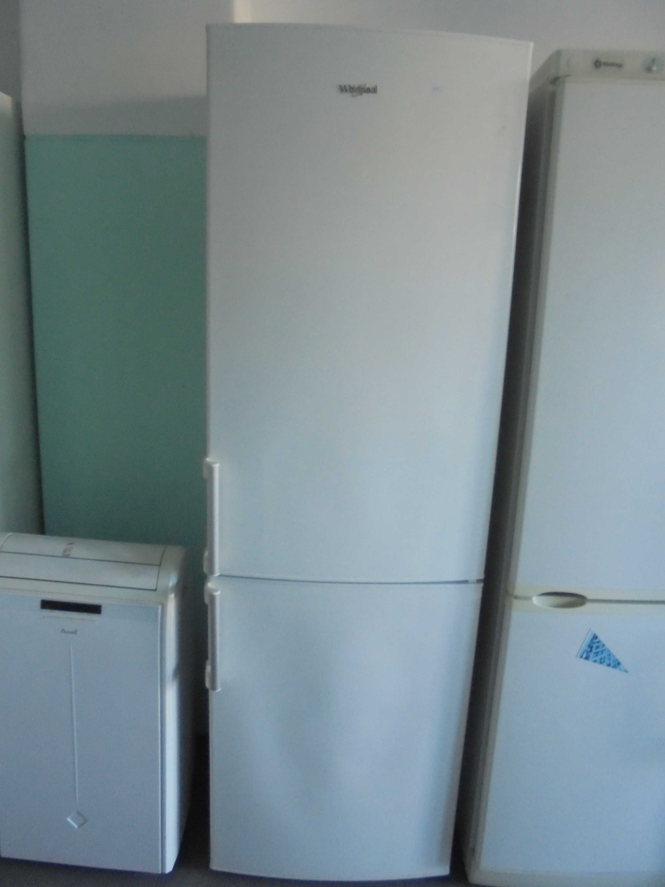 Frigorifico - WHIRLPOOL - NO FROST / Bom estado / Com garantia