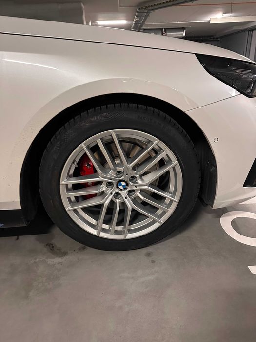 BMW 19” Triple Spoke 933 Refined Silver – felgi OEM – nowe / komplet