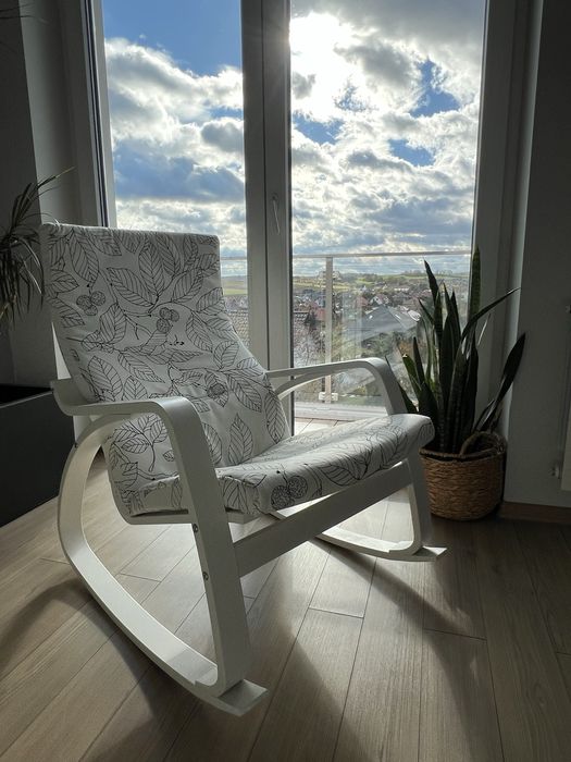 Fotel bujany biały Ikea