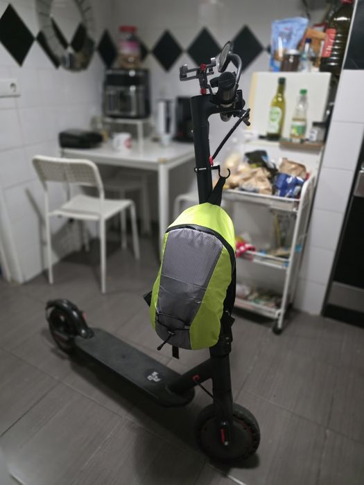 Trotinete Elétrica WQ – Completa, com Extras e Dados Técnicos