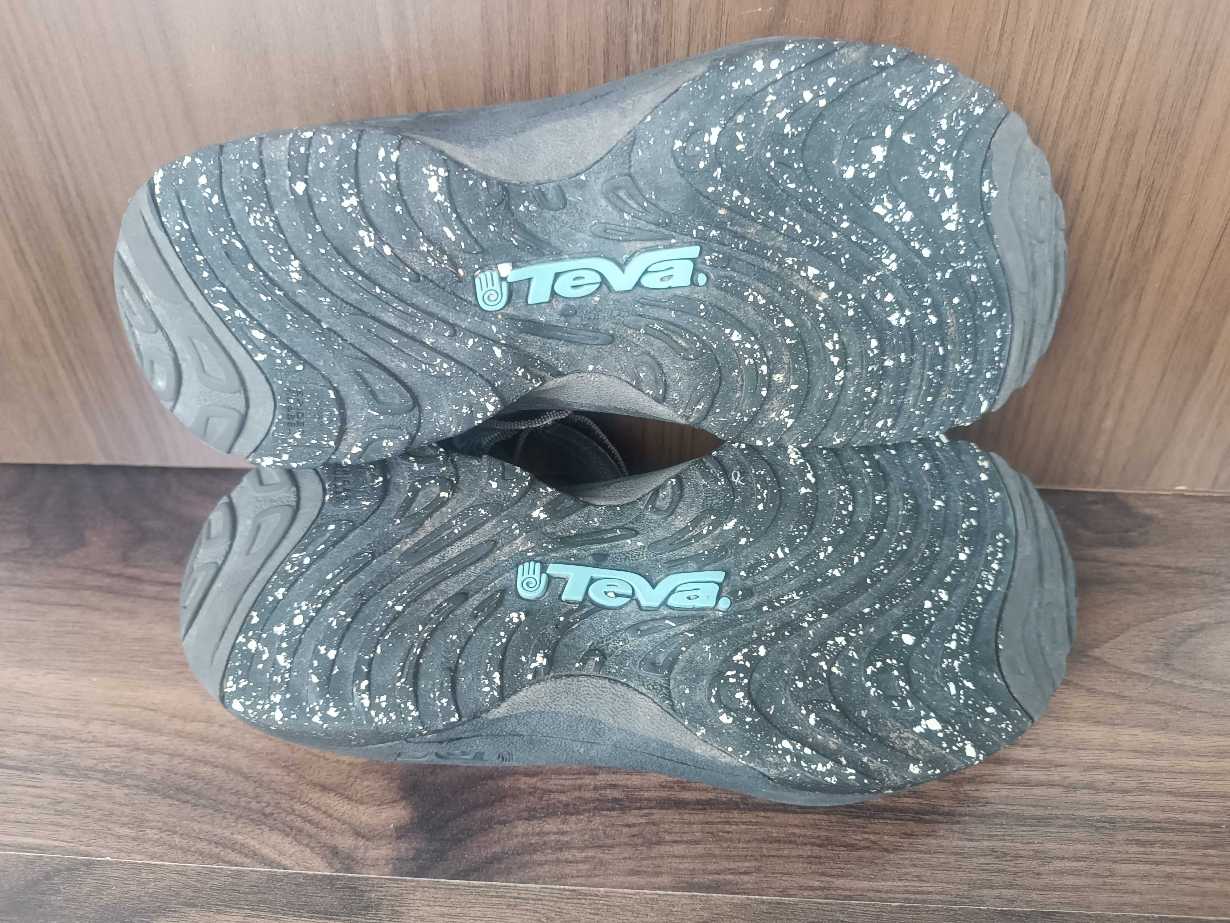 Сандали Teva 41 размер 26.5 см оригинал
