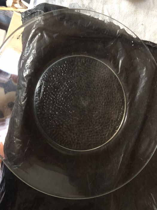 Pratos sortidos sopa  e um normal em pirex valor para todos 10€