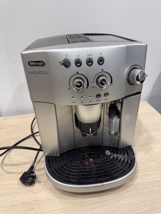 Ekspres do kawy na części lub do naprawy