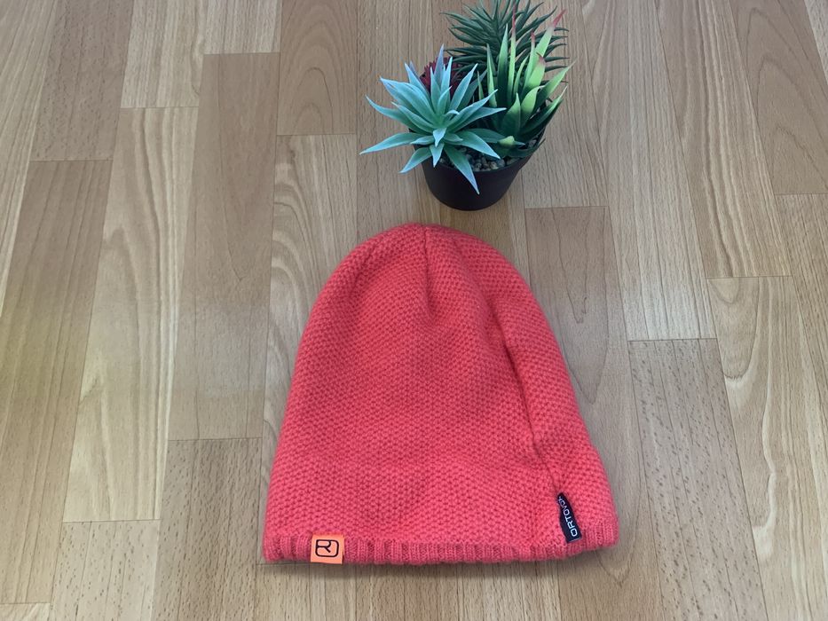 Жіноча шапка Ortovox Rock'N'Wool winter hat