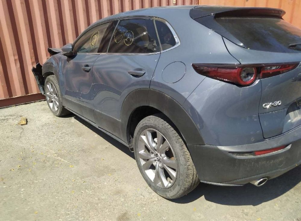 Продам mazda cx30 Европа