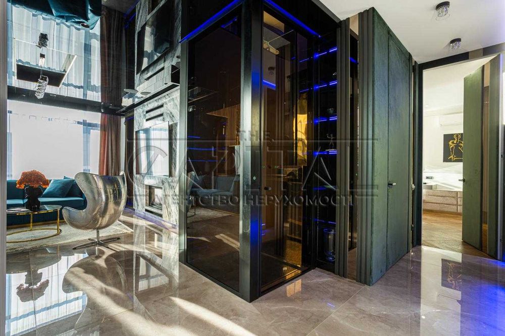 Терміновий продвж  пентхаусу Park Avenue VIP