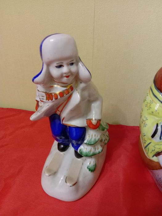 Статуэтки. Фигурки. Фарфор.