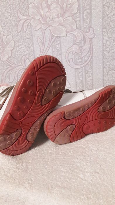 Продам сапожки)))