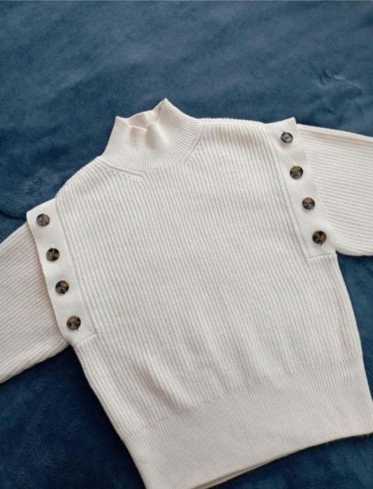 H&М божественний молочний светр-трансформер