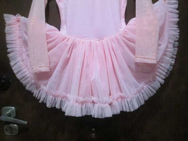 strój do tańca , baletu , gimnastyki na 130 cm