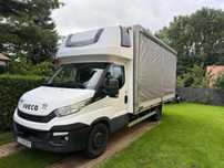 Iveco Daily  Auto dostawcze plandeka