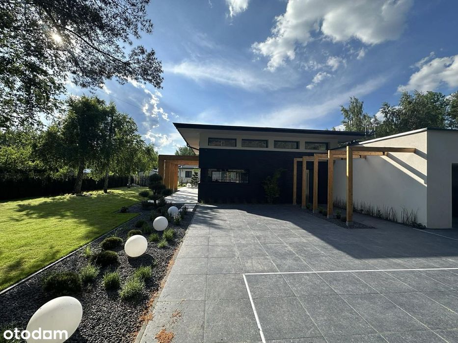 Parterowy dom o 188,1 m²,dojazd do Warszawy(25 minut trasą S8).