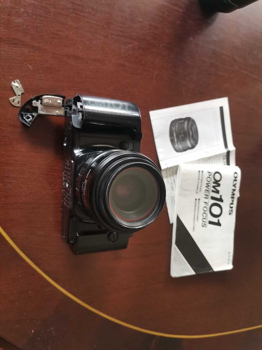 Camera fotográfica Olympus OM-101 - Power Focus - c/ lente 35-70mm