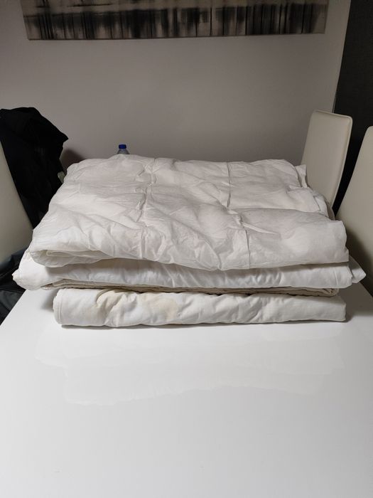 3 edredons e 3 lençóis  para cama individual