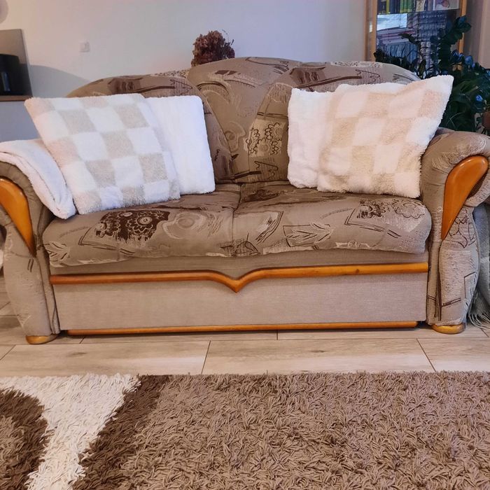 Sofa z funkcją spania i fotel
