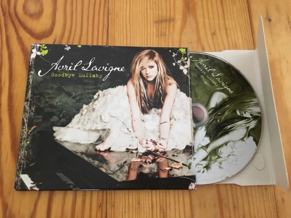 Avril Lavigne: Goodbye Lullaby