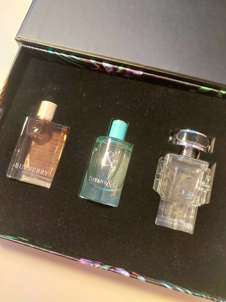 Zestaw miniaturek perfum