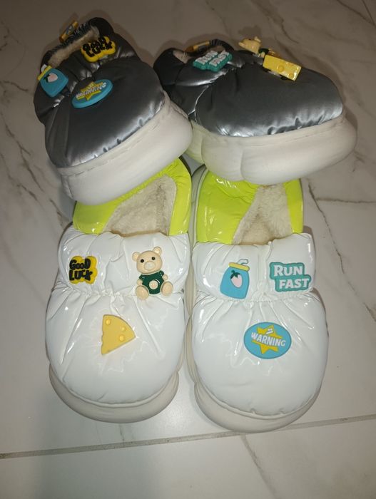 Тепле взуття угги теплі тапки вуличні тапки тапки в садок тапочки угги