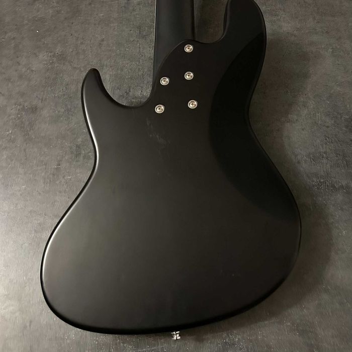 Maruszczyk Elwood 5P skala 35 mat heban Delano jazz bass gitara basowa