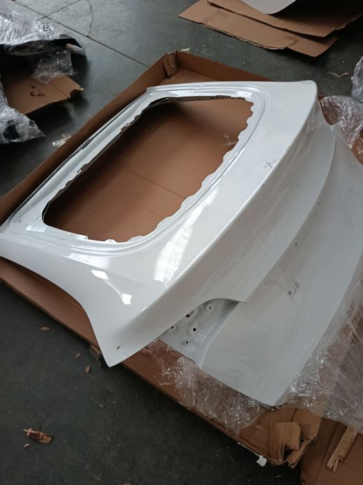 Б/у оригінал ляда TESLA MODEL Y 2020-2023