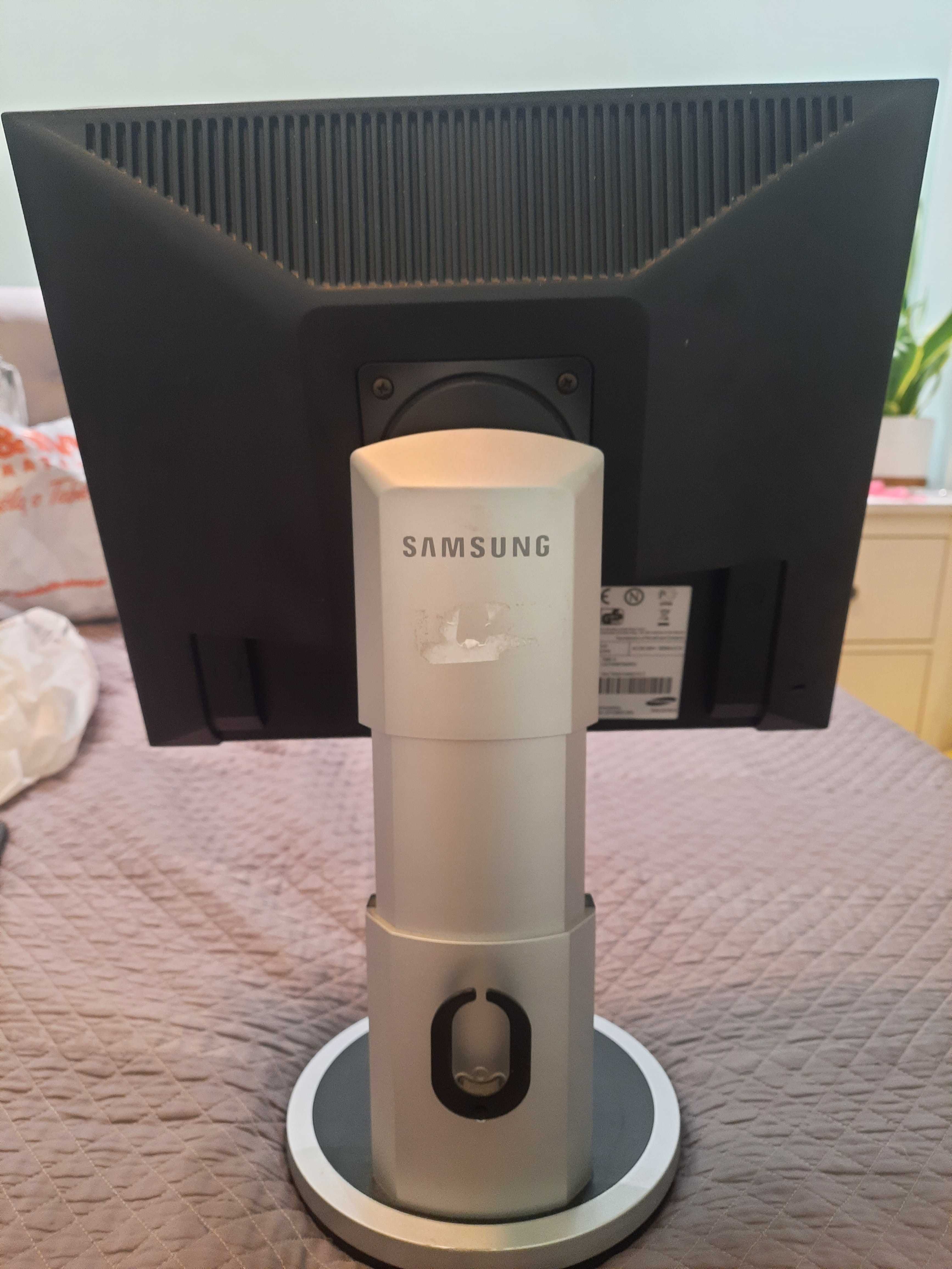 Monitor Samsung SyncMaster 740B