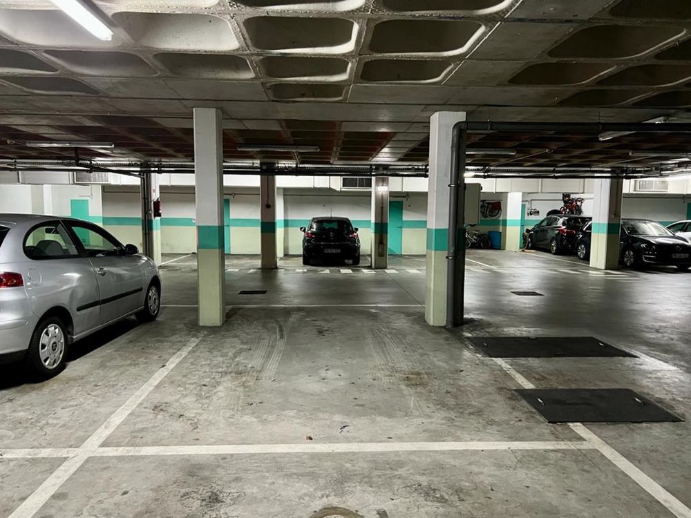 Lugar de Garagem em Matosinhos Sul