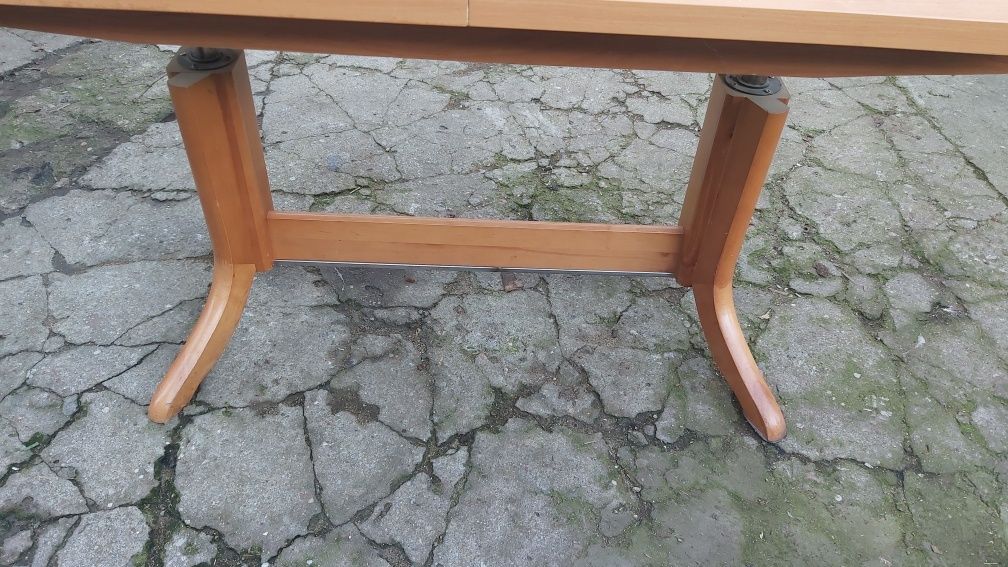 Stół rozkładany ława