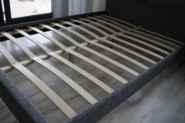 łóżko tapicerowane 140x200