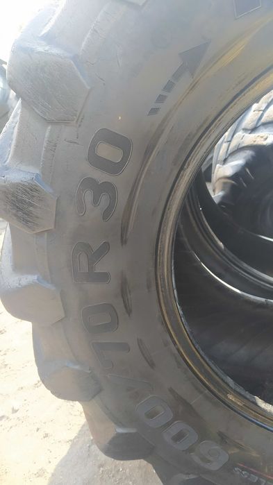 600/70R30 Pirelli TM900 J1157