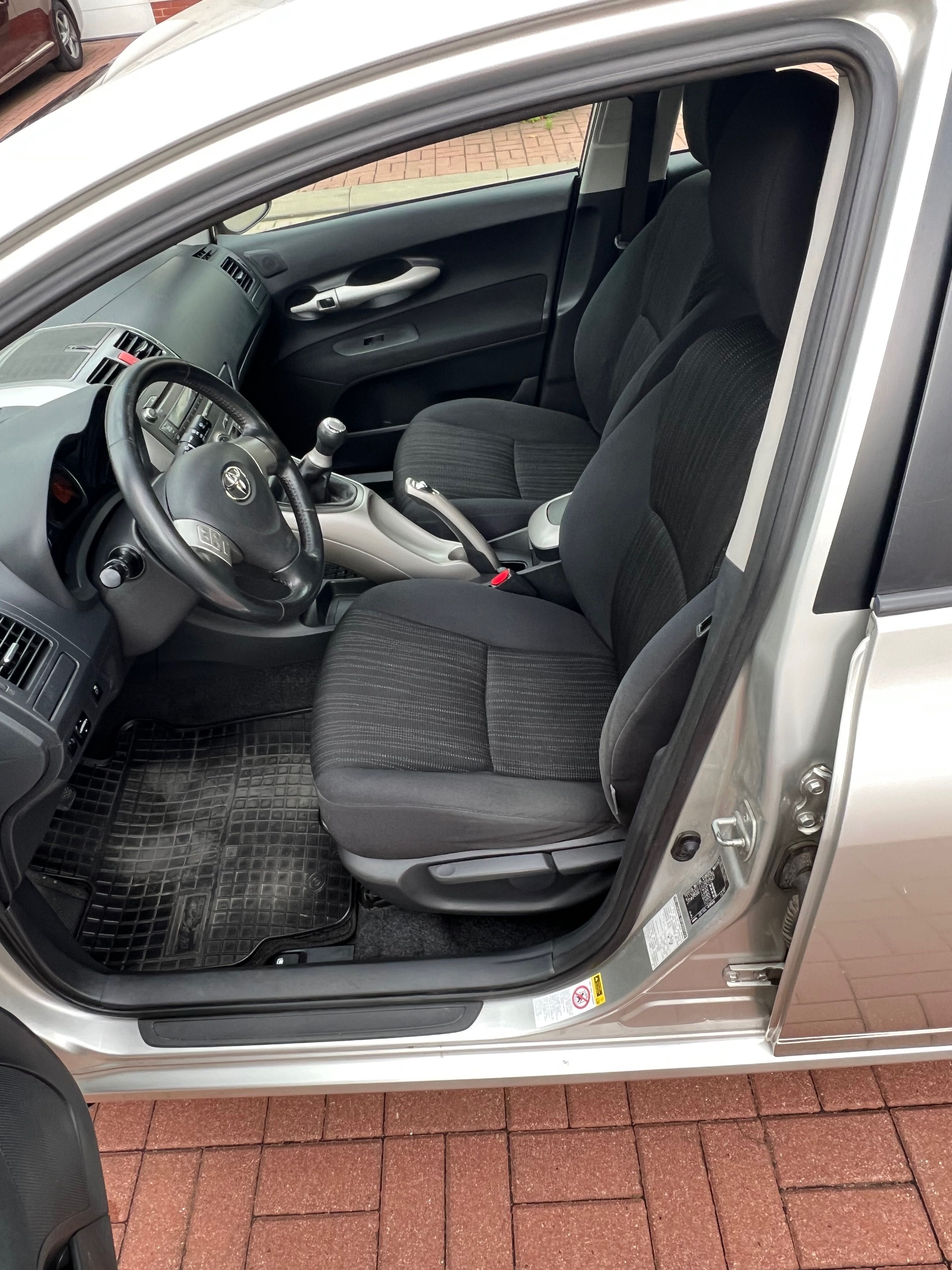 Sprzedam Toyota Auris