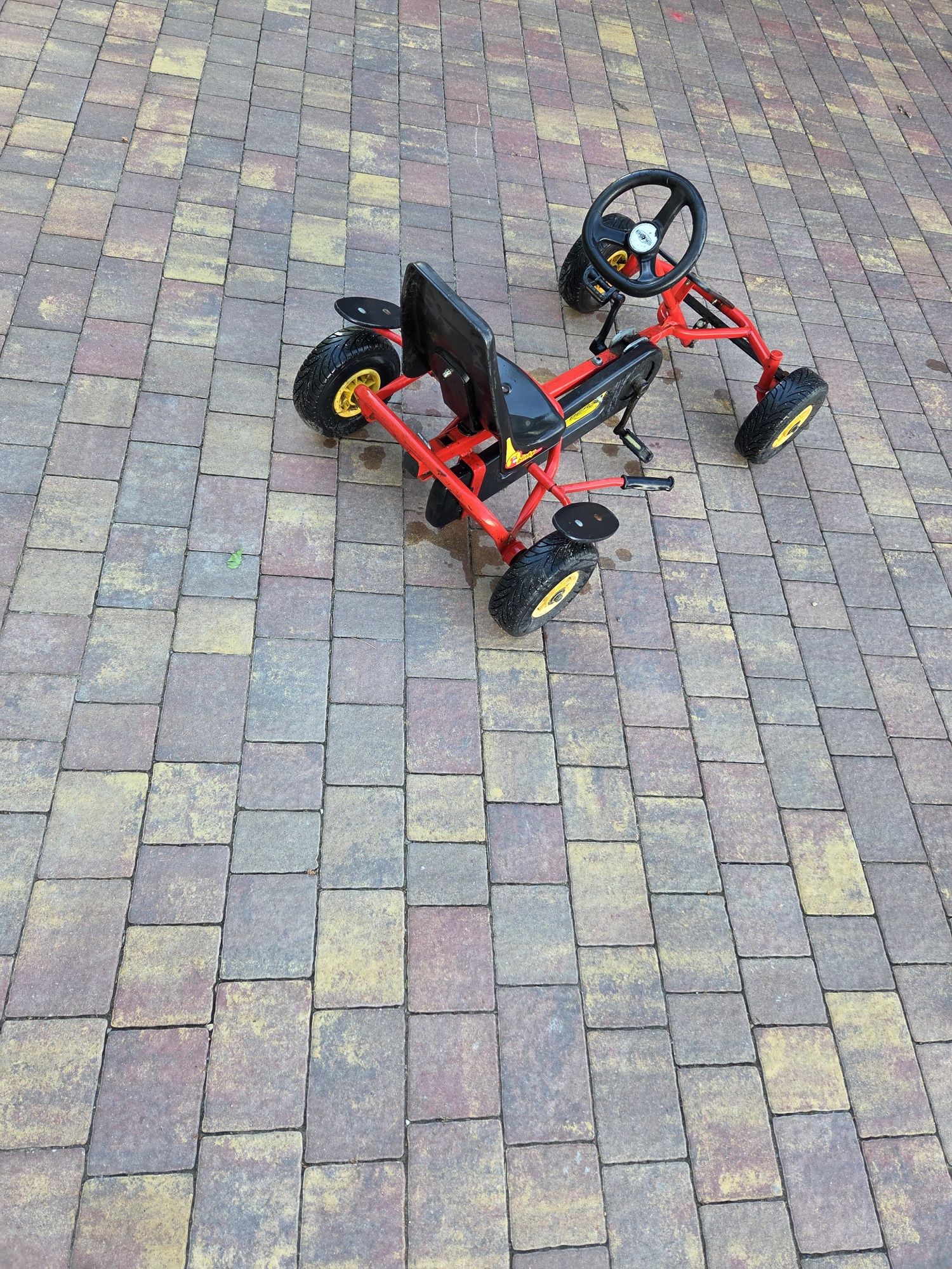Gokart na pedałach