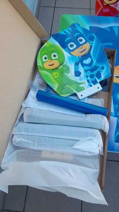 Stół stolik dla dzieci + 2 krzesła PJ Masks 18m+
