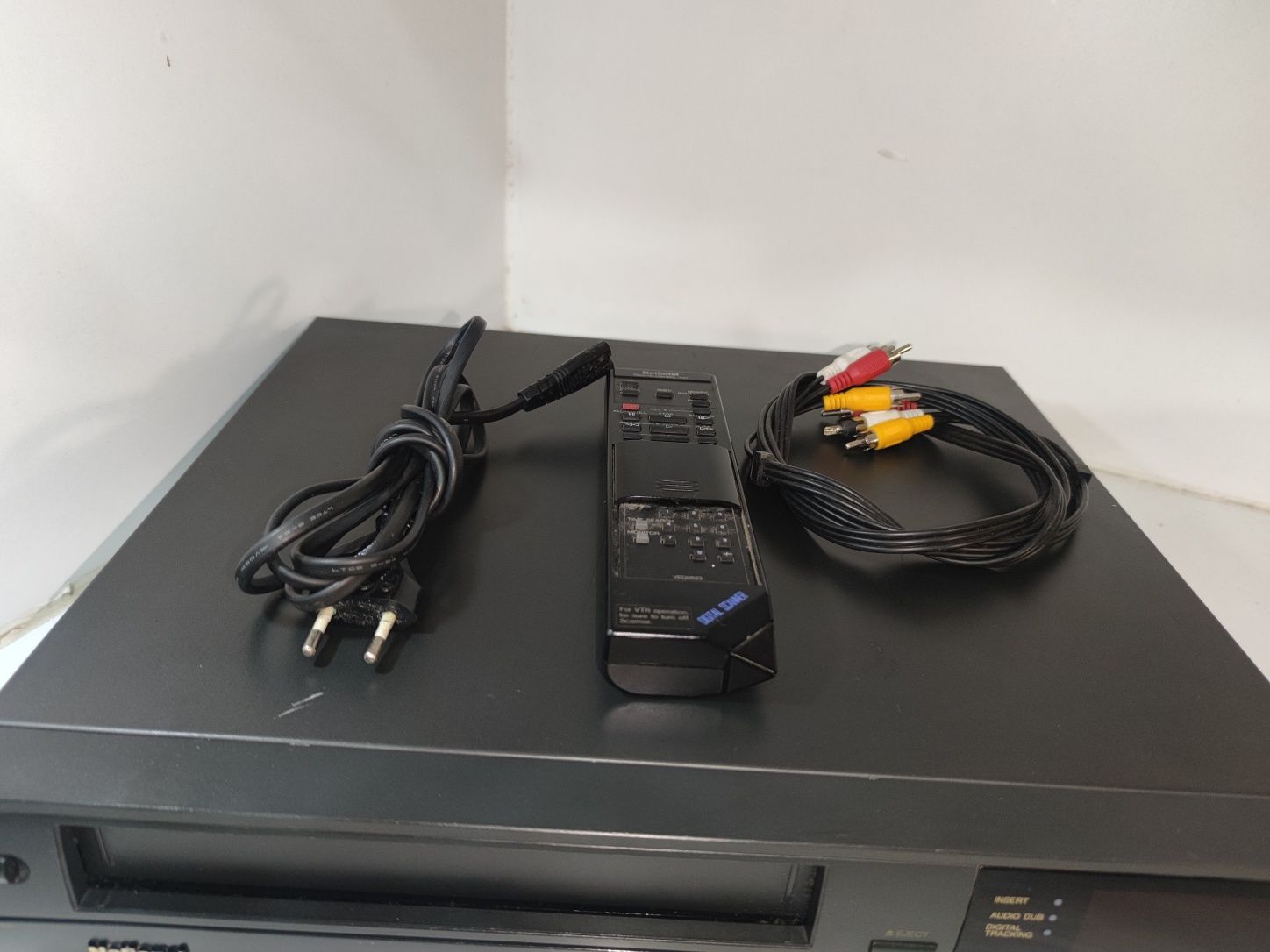Leitor de VHS - NACIONAL nv-l15 - Excelente com comande